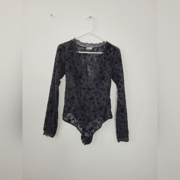 NEW Intimately Free People Bodysuit Black Lace Babes In Bandeaus Size Large - Picture 4 of 12